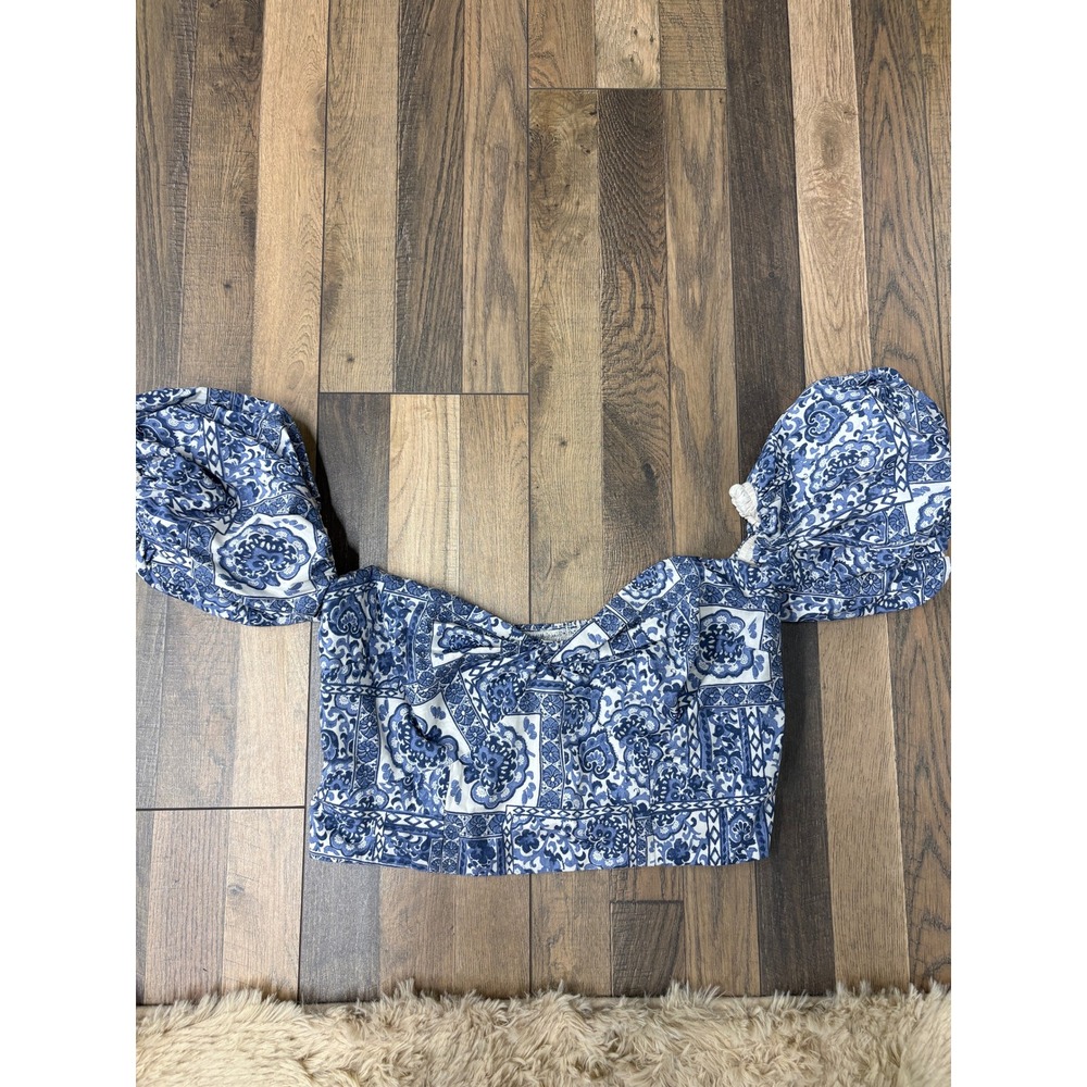 Abercrombie & Fitch Blue White Tile Print Puff Sleeve Smocked Crop Top Large